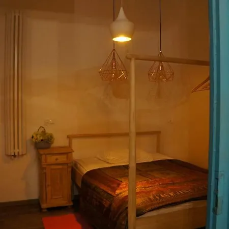 Kot Pocztowy Apartamento *