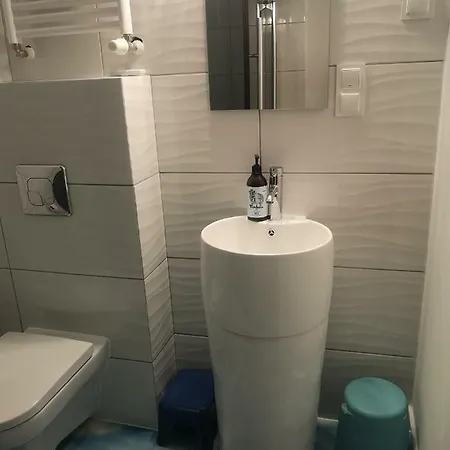 Kot Pocztowy Apartamento Długopole-Zdrój