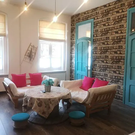 Kot Pocztowy Apartment