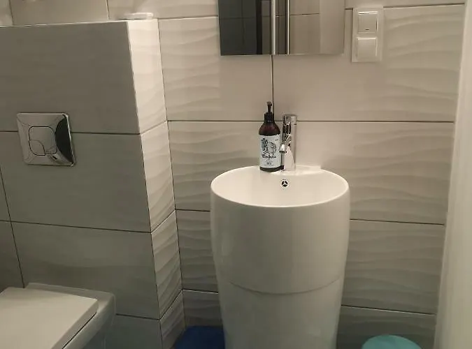 Kot Pocztowy Apartamento Długopole-Zdrój